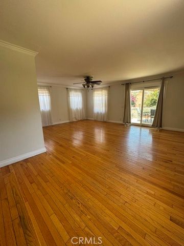 5567 W West 79th Street, Los Angeles, CA 90045