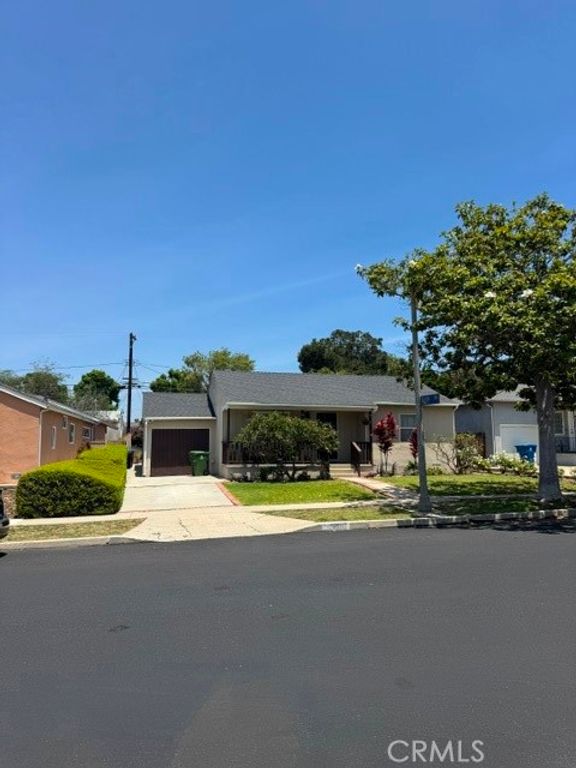 5567 W West 79th Street, Los Angeles, CA 90045