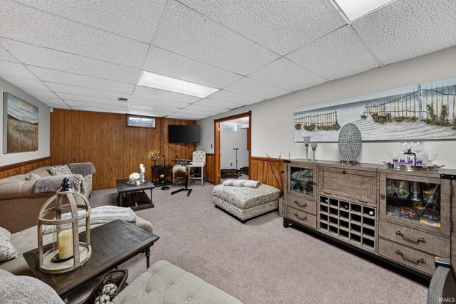 12222 N Timberline Trace, Granger, IN 46530