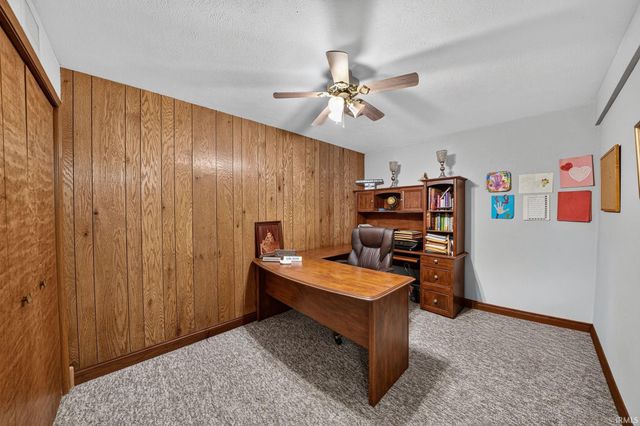 12222 N Timberline Trace, Granger, IN 46530