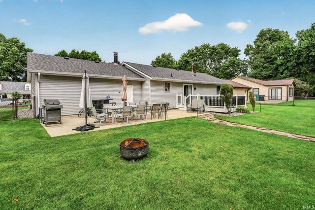 12222 N Timberline Trace, Granger, IN 46530