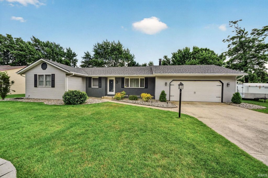 12222 N Timberline Trace, Granger, IN 46530