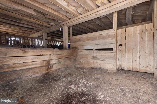 4047 RIDGE RD, Westminster, MD 21157