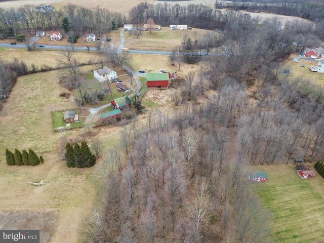 4047 RIDGE RD, Westminster, MD 21157