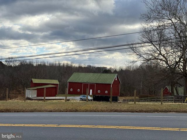 4047 RIDGE RD, Westminster, MD 21157