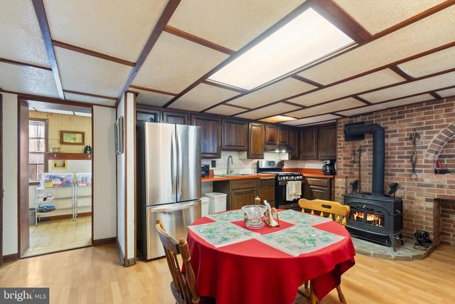 4047 RIDGE RD, Westminster, MD 21157