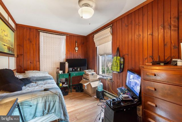 4047 RIDGE RD, Westminster, MD 21157