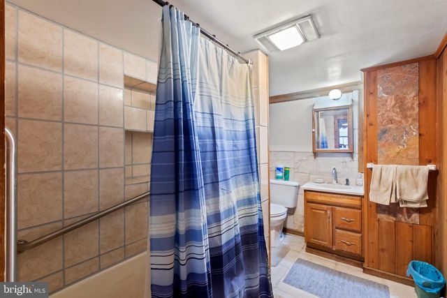 4047 RIDGE RD, Westminster, MD 21157