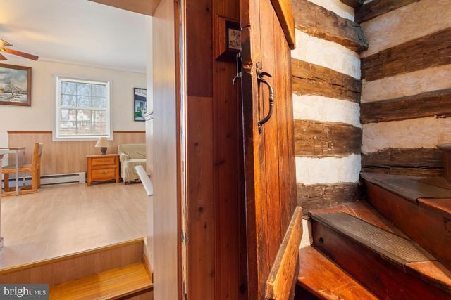 4047 RIDGE RD, Westminster, MD 21157