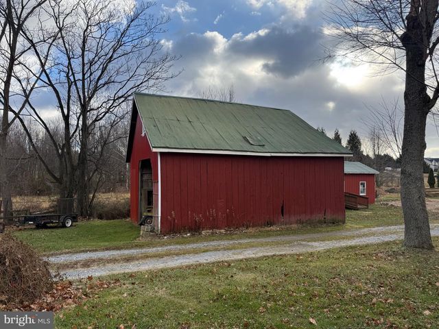 4047 RIDGE RD, Westminster, MD 21157