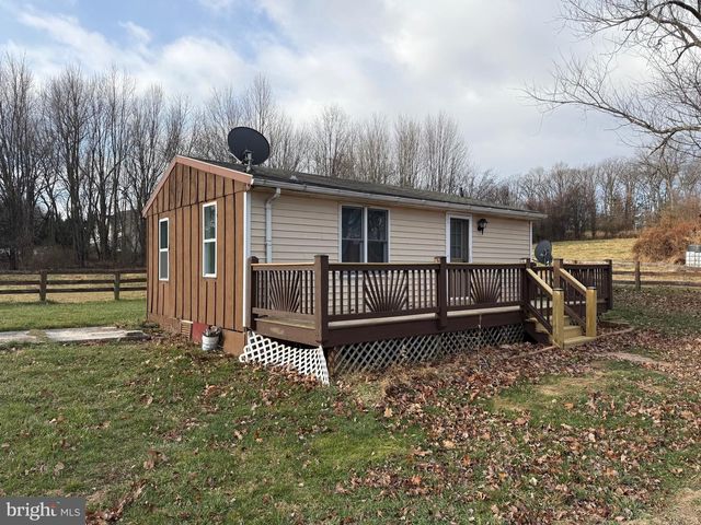 4047 RIDGE RD, Westminster, MD 21157