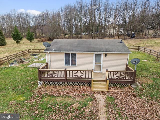 4047 RIDGE RD, Westminster, MD 21157