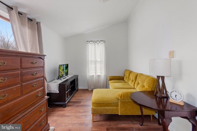 4047 RIDGE RD, Westminster, MD 21157