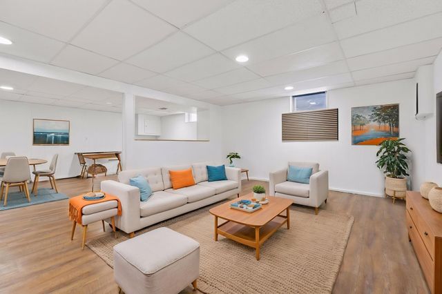 4621 5th Avenue S, Minneapolis, MN 55419