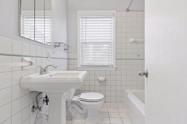 4621 5th Avenue S, Minneapolis, MN 55419