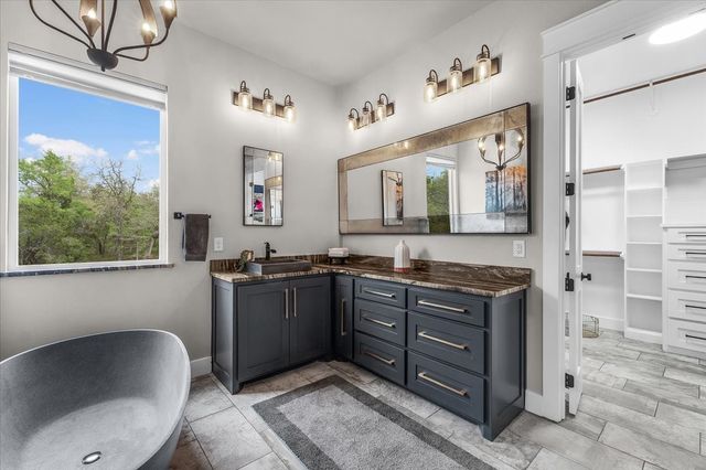 4024 Fall Creek Drive, Weatherford, TX 76087