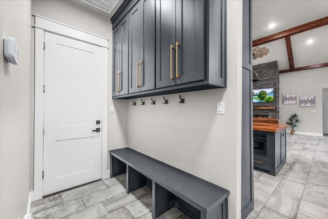 4024 Fall Creek Drive, Weatherford, TX 76087