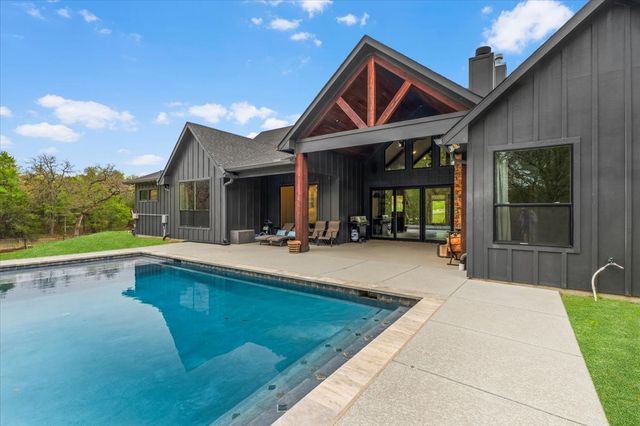 4024 Fall Creek Drive, Weatherford, TX 76087