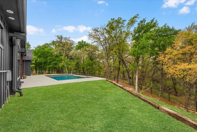 4024 Fall Creek Drive, Weatherford, TX 76087