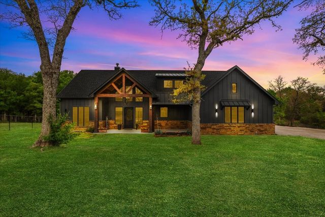 4024 Fall Creek Drive, Weatherford, TX 76087