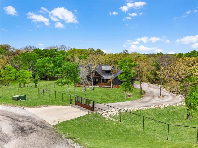 4024 Fall Creek Drive, Weatherford, TX 76087