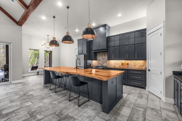 4024 Fall Creek Drive, Weatherford, TX 76087