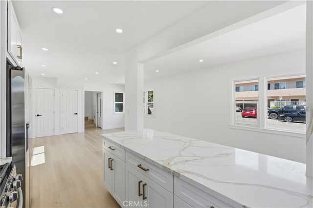 1205 Cole, Los Angeles, CA 90038