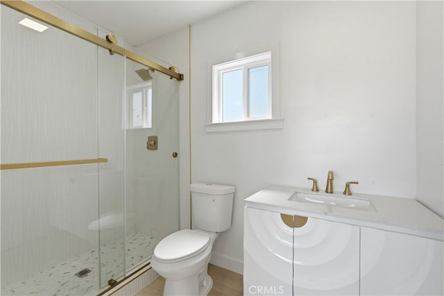 1205 Cole, Los Angeles, CA 90038