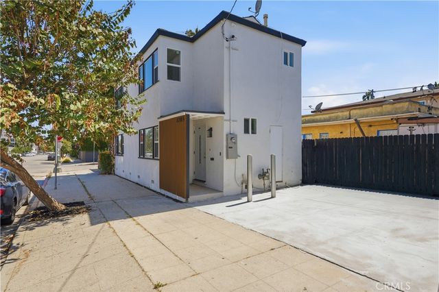 1205 Cole, Los Angeles, CA 90038