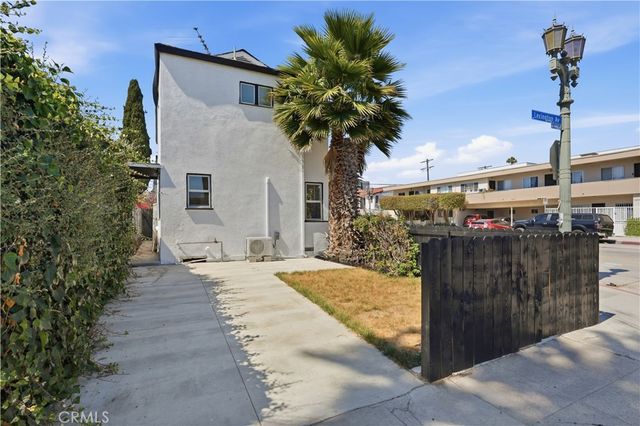1205 Cole, Los Angeles, CA 90038