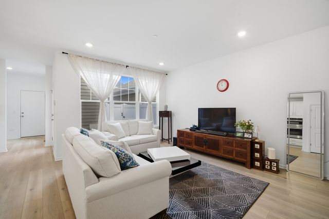 331 Didier Court, Buffalo Grove, IL 60089