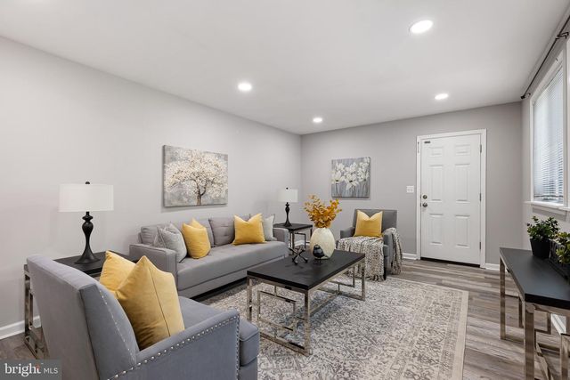 202 WELSH TRACT RD, Newark, DE 19702
