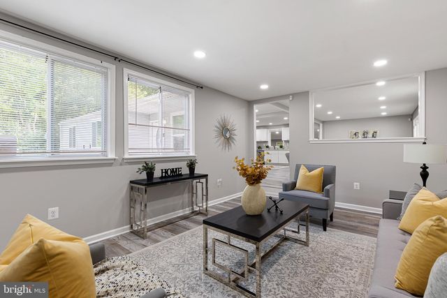 202 WELSH TRACT RD, Newark, DE 19702