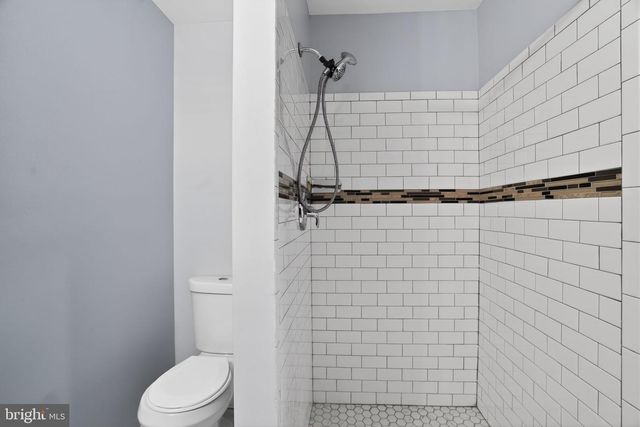 202 WELSH TRACT RD, Newark, DE 19702