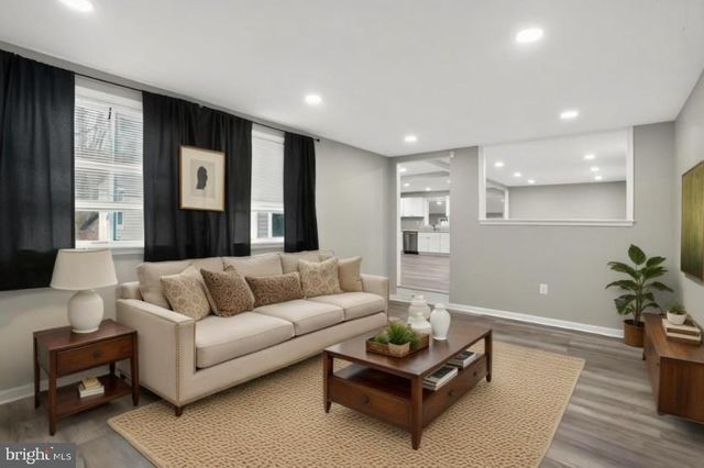 202 WELSH TRACT RD, Newark, DE 19702