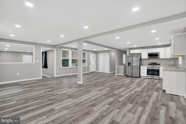 202 WELSH TRACT RD, Newark, DE 19702