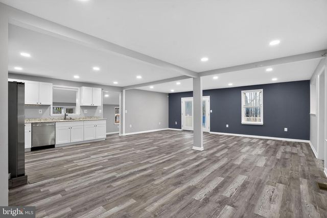 202 WELSH TRACT RD, Newark, DE 19702