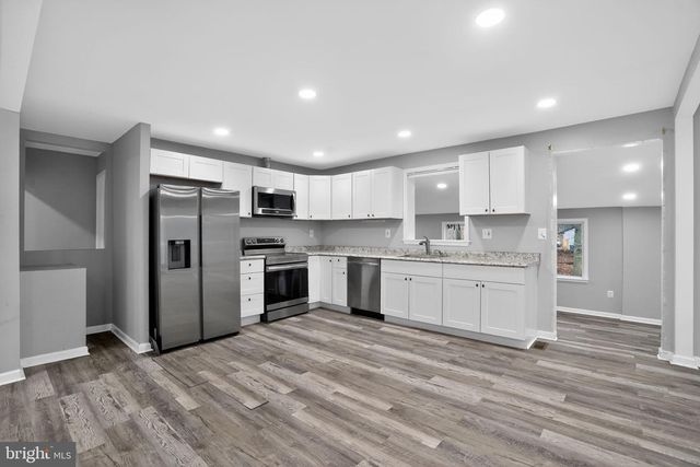 202 WELSH TRACT RD, Newark, DE 19702