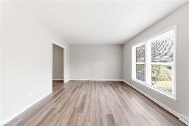 1456 LONDON Drive, High Point, NC 27260