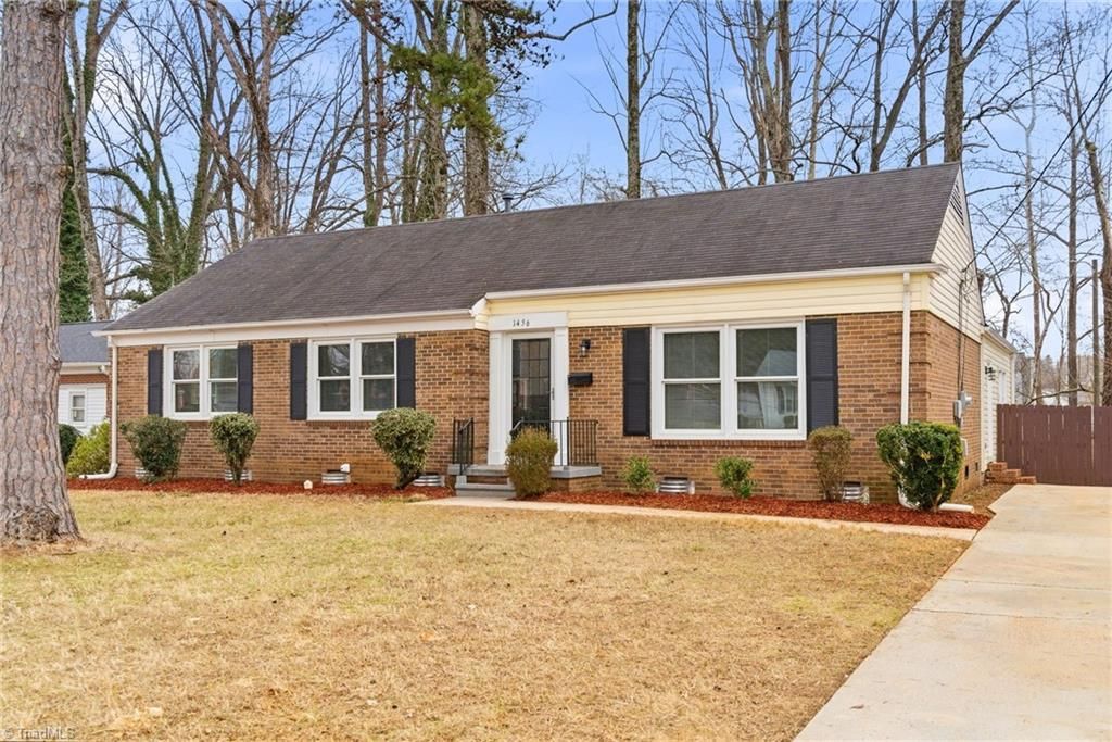 1456 LONDON Drive, High Point, NC 27260