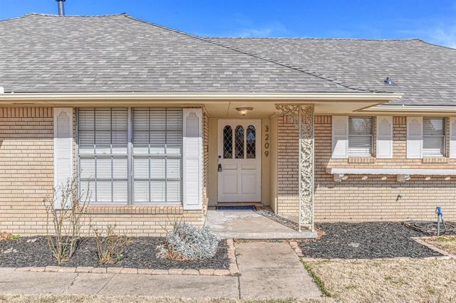 3209 NW 61st Terrace, Oklahoma City, OK 73112