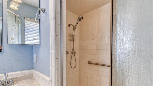 3209 NW 61st Terrace, Oklahoma City, OK 73112