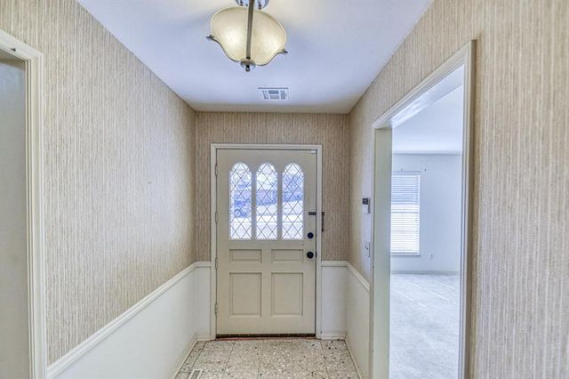 3209 NW 61st Terrace, Oklahoma City, OK 73112