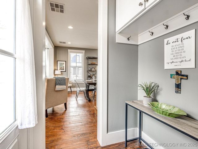 35 Boardwalk Street A, Carlton Landing, OK 74432