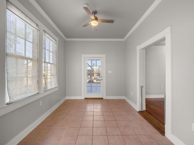 300 S 8th St, Leesville, LA 71446