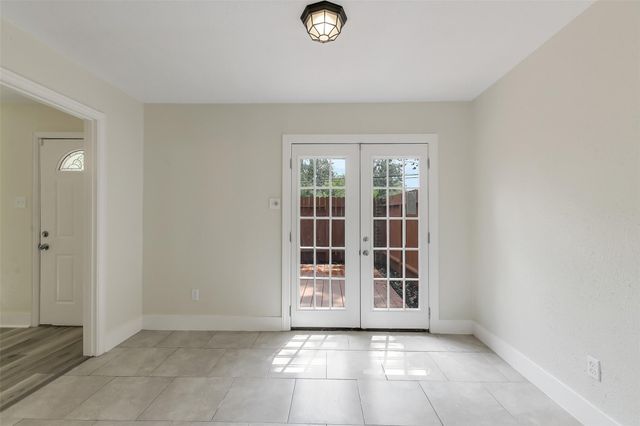 12003 Greenwood Forest Drive B, Houston, TX 77066