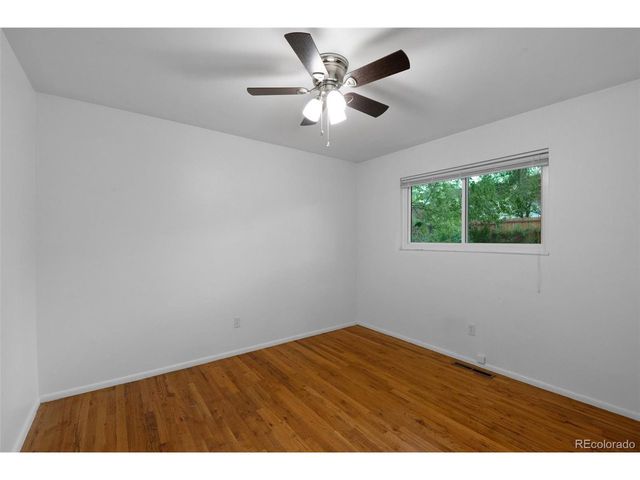 838 Kingsley Dr, Colorado Springs, CO 80909