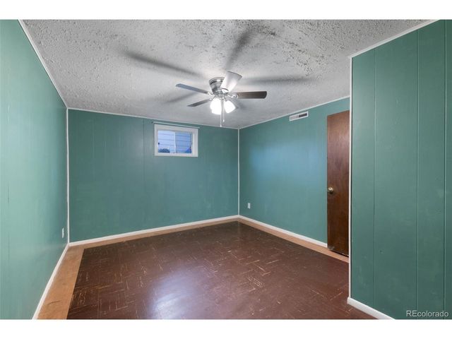 838 Kingsley Dr, Colorado Springs, CO 80909