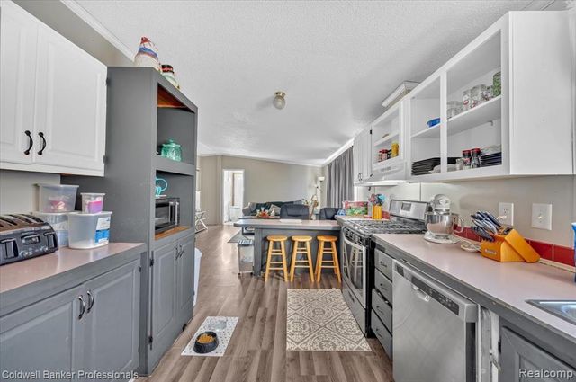 339 Decoy Lane, Lapeer, MI 48446