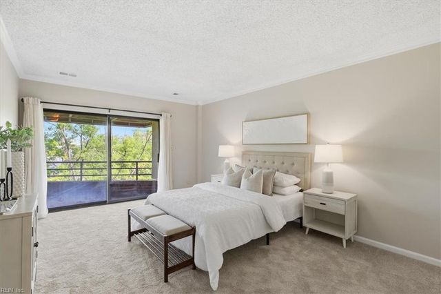 255 College Cross Apt 86, Norfolk, VA 23510